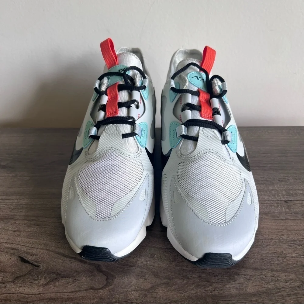 NIKE Women's Air Max Infinity 2 Shoe Size 7 #804